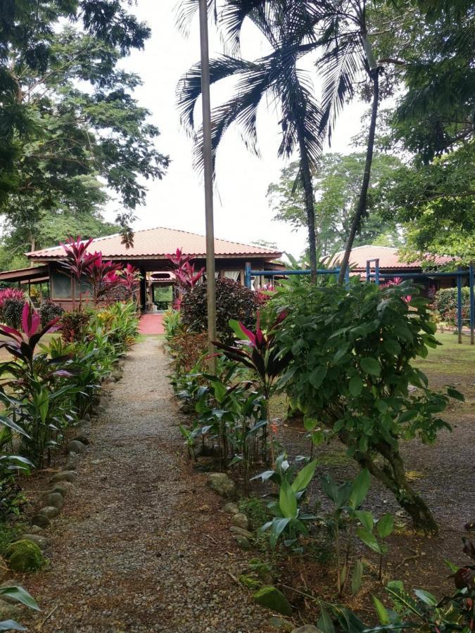 Hotel Canto De Ballenas Uvita Kültér fotó