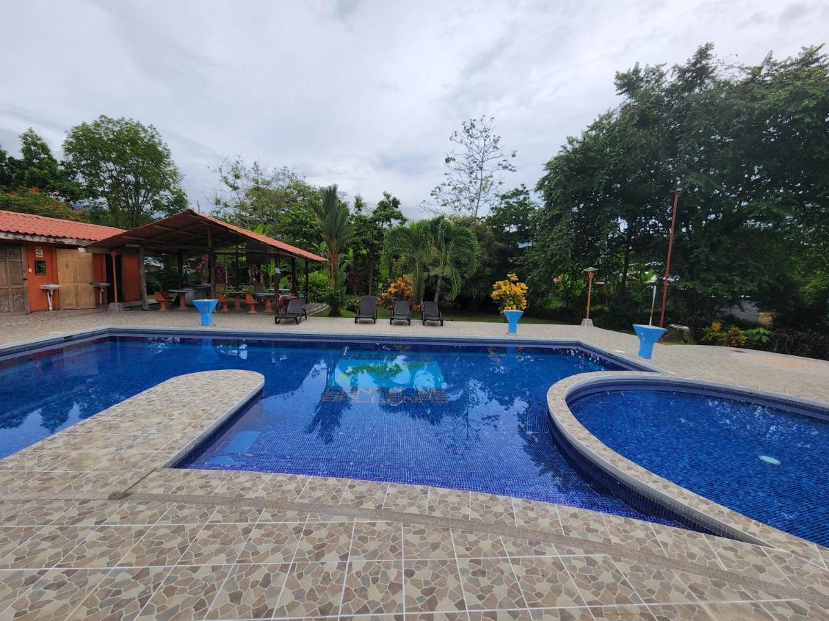Hotel Canto De Ballenas Uvita Kültér fotó